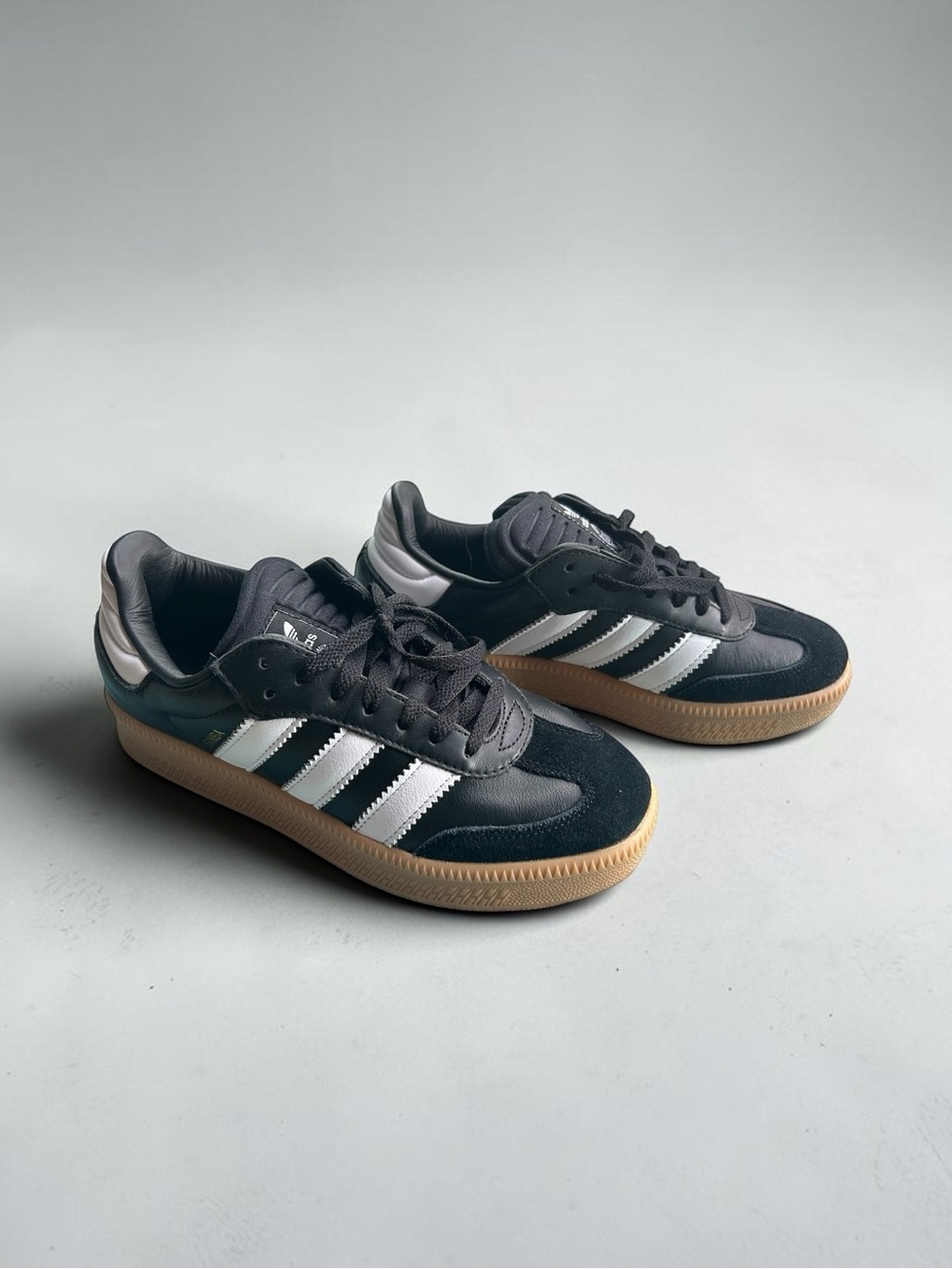 adidas Samba XLG Black White Gum Sneakers Men’s 7.5 Women’s 8.5